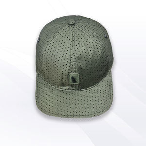 Chapeau en polyester de haute qualité conçu pour les événements et l'utilisation en uniforme, offrant une maintien de la forme et un confort exceptionnels - Product Image 2