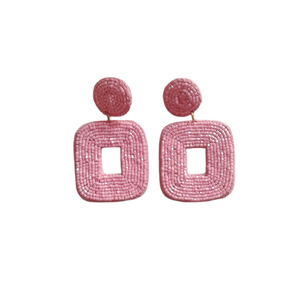 Pendientes de cuentas de semillas de moda fabricados en India para mujer, estilo bohemio, joyería hecha a mano, accesorios de moda disponibles para la venta. - Product Image 6