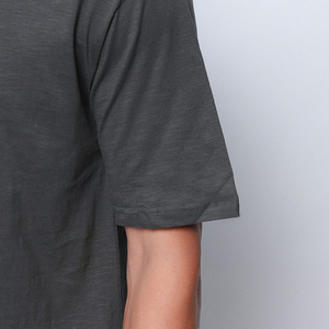 เสื้อยืดโอเวอร์ไซส์คุณภาพสูง 100% ผ้าฝ้าย สำหรับผู้ชาย แขนสั้น ทรงใหญ่ ใส่สบาย สีดำ กันยับ บริการ OEM - Product Image 6