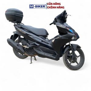 Porte-bagages arrière M-Biker Hond Air Blade en acier, design classique, accessoires pour moto - Product Image 2