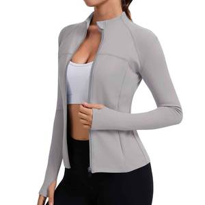 Chaqueta Deportiva Sostenible al Por Mayor a Precio Económico con Logotipos Personalizados para Mayor Comodidad y Transpirabilidad, Chaqueta Deportiva Transpirable para Mujer - Product Image 3