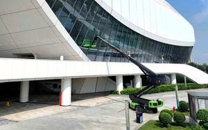 รถกระเช้าไฟฟ้าแบบขับเคลื่อนด้วยตัวเอง LT20JE แพลตฟอร์มทำงานบนที่สูง ความสูงสูงสุด 21.5 ม. ระบบขับเคลื่อน 4 ล้อ พร้อมปั๊มและมอเตอร์ - Product Image 4