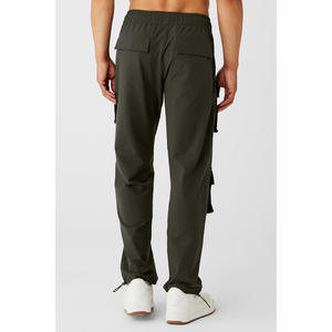 Pantalones de Trabajo Multibolsillos para Hombre, Pantalones Versátiles Convertibles Casuales con Cierre de Cintura Seguro, Teñido Liso en Color - Product Image 5