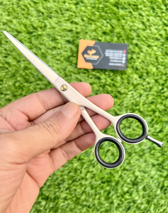 Meilleures Ciseaux de Coiffure Professionnels Uniques en Acier Inoxydable Tranchants pour Droitiers Légers pour Barbiers - Product Image 4