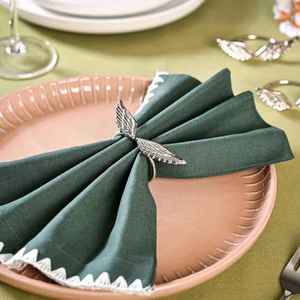 Décoration de table élégante, table luxueuse, décoration festive pour la maison, fournitures pour fêtes de fin d'année, décoration de table pour célébrations, décoration de mariage d'hiver. - Product Image 1