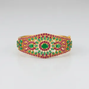 Pulsera de Perlas, Rubíes y Esmeraldas Chapada en Oro de la India, Estilo Rajasthani, para Mujer, Joyería Tradicional Jaipuri para Bodas y Eventos Étnicos - Product Image 5