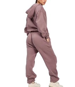 Ensemble de survêtement personnalisé pour femme avec sweat à capuche et pantalon large évasé en molleton épais de coton French Terry - Product Image 2