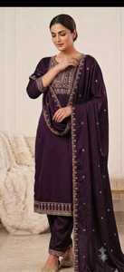 Ensemble Salwar Kameez en rayonne bleue brodé et entièrement cousu Leranath Fashion avec Dupatta – Tenue décontractée ethnique indienne et pakistanaise pour femme - Product Image 5