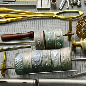 Moules de découpe pour bijoux en or et en argent, anneaux, chaînes, bracelets, moules de découpe personnalisés de haut niveau pour la fabrication d'anneaux - Product Image 1