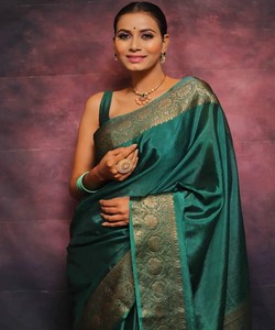 SAREE DE SEDA BANARASI LICHI CON TRABAJO DE JACQUARD EN TENDENCIA, CON BLUSA SIN COSTURAR, PARA USO FESTIVO 84839 VERDE ÉTNICO, LARGO HASTA EL SUELO, CADESAÑO REGULAR - Product Image 3