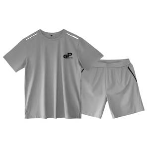 Ensemble de shorts d'entraînement respirants pour hommes, parfaits pour la salle de sport, la course à pied, l'entraînement ou les tenues décontractées d'été, légers, flexibles et confortables - Product Image 1
