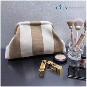Stylish Lady's Daily Use Zipper Fashion Open Clutch <b>Makeup</b> Bag Customized Two-Color Striped Portable <b>Storage</b> Cosmetic Polyester - Product Image 5