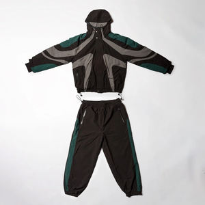 Conjunto Deportivo Informal de Dos Piezas con Cremallera, Sudadera con Capucha y Pantalones Jogger Ligeros de Nylon 100% de Secado Rápido - Product Image 5