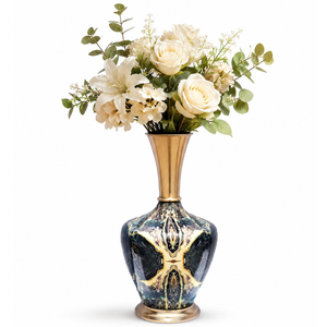 Vase à fleurs moderne en métal de luxe |   Vase décoratif noir et or pour la décoration de la maison, arrangement floral pour table de mariage - Product Image 3