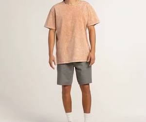 Camiseta Deportiva Vintage de Alta Calidad, Personalizable con Logotipo, Hombros Caídos, Lavado Ácido Premium - Product Image 4