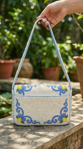 Sac à bandoulière de luxe brodé main style méditerranéen citron, fermeture à bouton - Broderie écologique jaune, bleue et blanche - Product Image 3