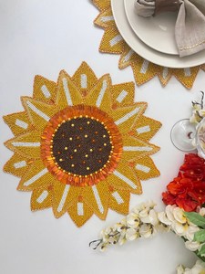 Handmade Beaded Sunflower Placemat with Stripe Design Polyester/Cotton Material Eco-Friendly Home & Hotel Use Incharger Plate - Product Image 2