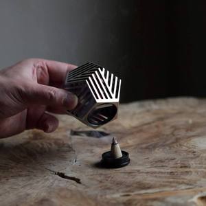 Brûleur d'encens en forme de dôme en métal moderne, porte-cône d'encens, brûleur d'encens d'aromathérapie, décoration parfumée pour la maison, décoration de méditation - Product Image 3