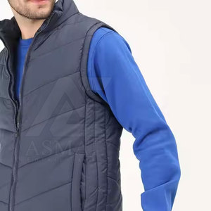 Chaleco Acolchado para Hombre al por Mayor, de Alta Calidad y Bajo Precio, Diseño Único, Color Sólido - Product Image 3