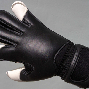 Football Goalkeeper Gloves Full Finger Latex Non-Slip Breathable Adjustable Wrist <b>Strap</b> Unisex Powerful Catch Finger Thumb - Product Image 3