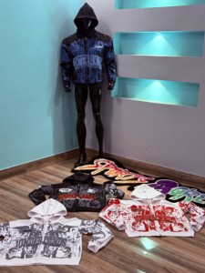 Hoodie décontracté pour homme avec imprimé intégral et fermeture éclair, style streetwear, sérigraphie - Product Image 3