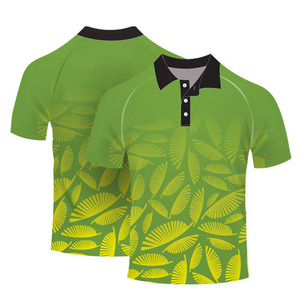Chemises unies à manches courtes pour hommes, style urbain, en tissu tricoté respirant et à séchage rapide, brodées, rouges, vierges, à prix abordable - Product Image 1