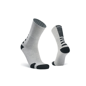 Nouvelles chaussettes de sport pour hommes avec logo personnalisé, couleurs personnalisées, chaussettes de sport en coton de haute qualité, respirantes, écologiques, pour l'hiver, décontractées - Product Image 4