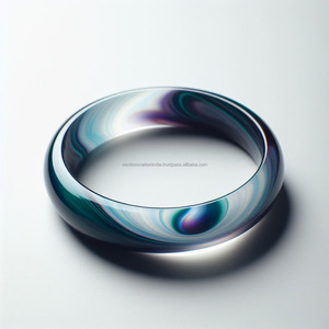 Bracelet en résine ethnique complexe pour femme Design aéré avec diamant comme pierre principale Bracelets fins raffinés - Product Image 2