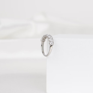 แหวนเพชรทรงรีแบบครึ่งวงรอบ 14K ทองคำแท้ แหวนแต่งงานแบบซ้อนได้ แหวนสัญญาเรียบง่ายสำหรับผู้หญิง - Product Image 2