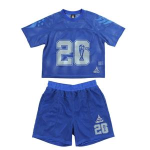 Camiseta suave de primera calidad combinada con pantalones cortos a juego, estilo moderno, sensación cómoda, perfecta para un estilo casual y urbano. - Product Image 4