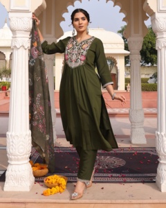 Nuevo y Elegante Conjunto de Kurti Mahendi para Mujer, Manga 3/4, Algodón y Seda Lian, Completamente Cosido, para Ocasiones Formales y Festivas - Product Image 6