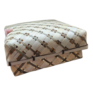 Cesta de Regalo Cuadrada Tradicional, Caja de Regalo de Bambú Tejida, Cesta de Paja Diagonal Vintage, Caja de Presentación de Lujo para Recuerdos Festivos - Product Image 1