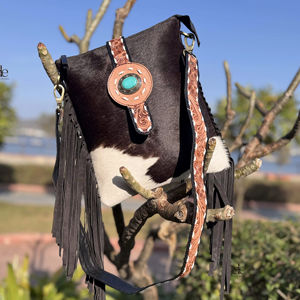 Nouveauté : Sac à main sculpté à la main en cuir de vache véritable avec franges, style bohème, sacs très vendus pour femmes - Product Image 1