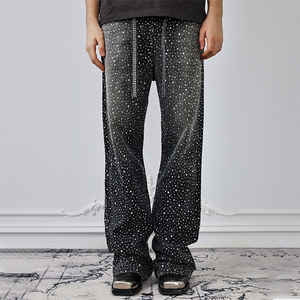 Pantalones Vaqueros de Mezclilla Vintage Personalizados OEM 2026 para Hombre, Lavado a la Piedra, con Cierre, con Pedrería, Fabricados por TRIOTAKRE INDUSTRY - Product Image 1