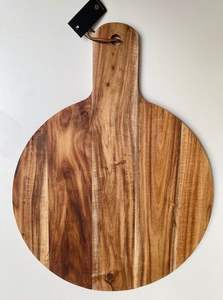 Excelente calidad en el juego de tablas de cortar de madera de acacia, tabla para queso con acabado natural de acacia a un precio razonable. - Product Image 3