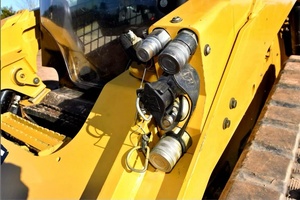Alta operación usada 2017 Caterpillar 299D2 Crawler Skid Steer Loader con cubo listo para usar - Product Image 6