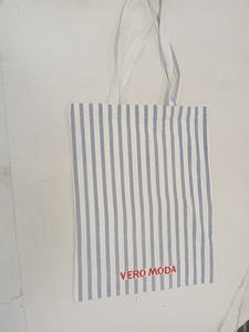 Sac fourre-tout matelassé artisanal en coton uni, imprimé au bloc traditionnel de Jaipur, avec bandoulière, en tissu doux et rembourré, écologique, pour femme - Product Image 3