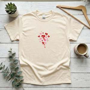 T-shirt en coton pour femmes, motif cœur d'amour, pour la Saint-Valentin, pour petite amie, femme, couples - Product Image 2