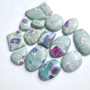 Rubí Natural de Alta Calidad, Forma y Tamaño Libres, Gema Suelta Hecha a Mano para Manualidades y Joyería - Product Image 2