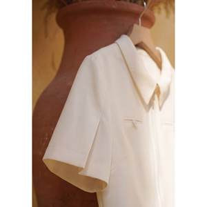 Blusa Elegante Blanca para Mujer con Cierre Frontal, Estilo Oficina, Casual de Negocios, Cómoda, Tipo Croptop, ODM OEM LEX - Product Image 6