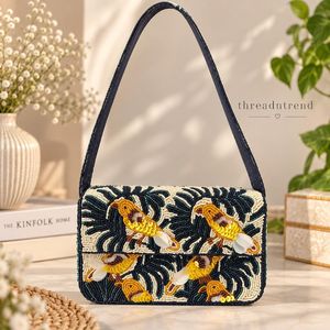 Sac à main brodé à la main Threadntrend ALI FASHION ART, lavable, en forme rectangulaire, motif oiseau et feuille, artisanat textile - Product Image 4