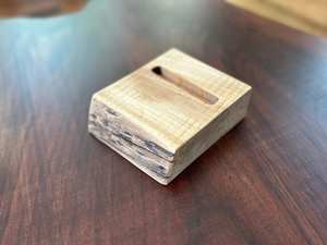 Tarjetero de Madera Sólida para Tarjetas de Presentación |   Soporte para Tarjetas de Escritorio |   Organizador de Escritorio para Oficina - Product Image 4