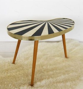 Soporte de Pastel de Madera y Hierro de Lujo con Encanto Rústico y Soporte Resistente para Decoración de Eventos Especiales - Product Image 4