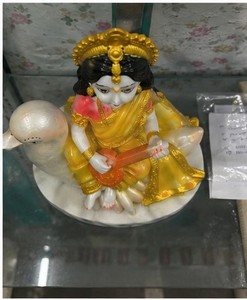 Figurine en résine Saraswati Ji de Sulfax Trading avec base Cygne Veena, décoration religieuse traditionnelle faite à la main pour présentation sur table, Diwali - Product Image 6