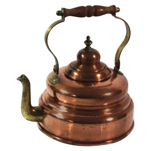 Bouilloire en cuivre faite à la main avec poignée et couvercle, bienfaits ayurvédiques pour la santé, bouilloires pour servir le thé et le café à la maison, en cuisine ou sur la table - Product Image 4