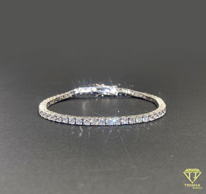 Pulsera elegante de tenis de plata esterlina para mujer, Zirconia cúbica verde esmeralda, hecha a mano, corte delicado, eslabón de cadena fina de cristal verde - Product Image 3