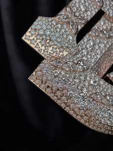 Pendentif Lettre Hip Hop Tendance en Moissanite et Argent 925, Tailles Mixtes, Effet Glacé, Certifié et qui passe le test du diamant - Product Image 4