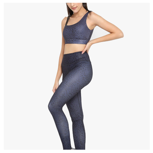 Conjunto de Ropa Deportiva para Mujer con Logotipo Personalizado, Ligero, Transpirable, para Gimnasio y Fitness, con Sujetador Deportivo y Leggings de Cintura Elástica, Color Sólido - Product Image 5