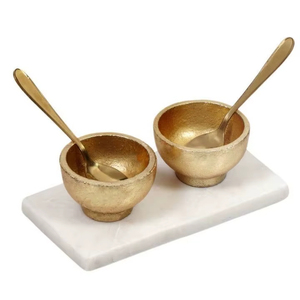 ชุดเสิร์ฟหินอ่อนสีทองหรูหราพร้อมชามสองใบและช้อนทองคำ ชุดเครื่องปรุงสุดหรู ราคาขายส่ง - Product Image 1