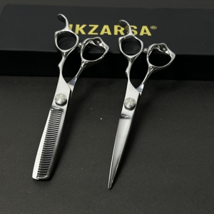 Ciseaux de coiffure ergonomiques 440c, ciseaux professionnels de salon en acier inoxydable pour une coupe précise et fluide - Product Image 2